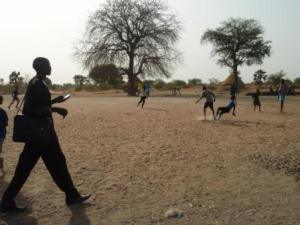 Students play at Mabok